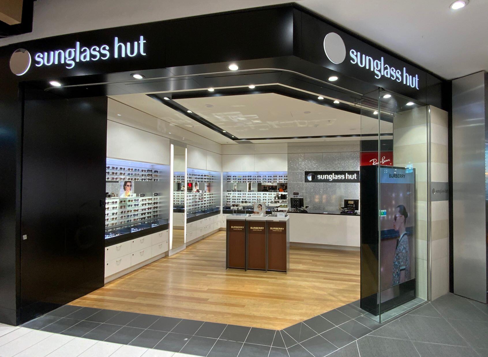 Sunglass Hut flagship, by Campaign - Design Week