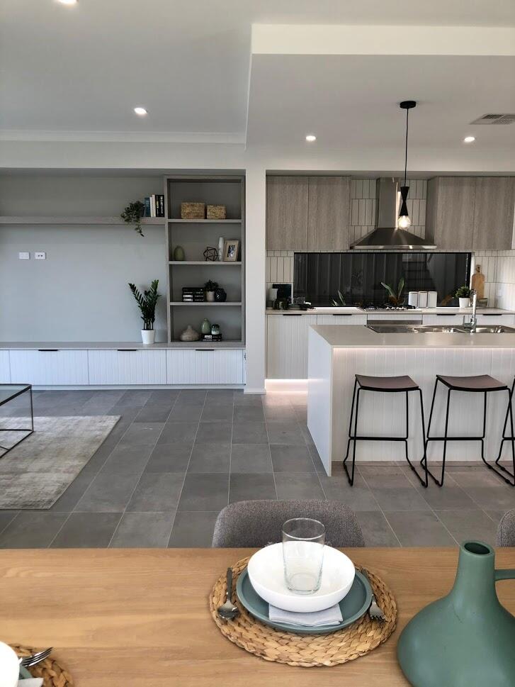 Hoot Homes - Willowdale Estate Display Centre - Leppington, New South ...