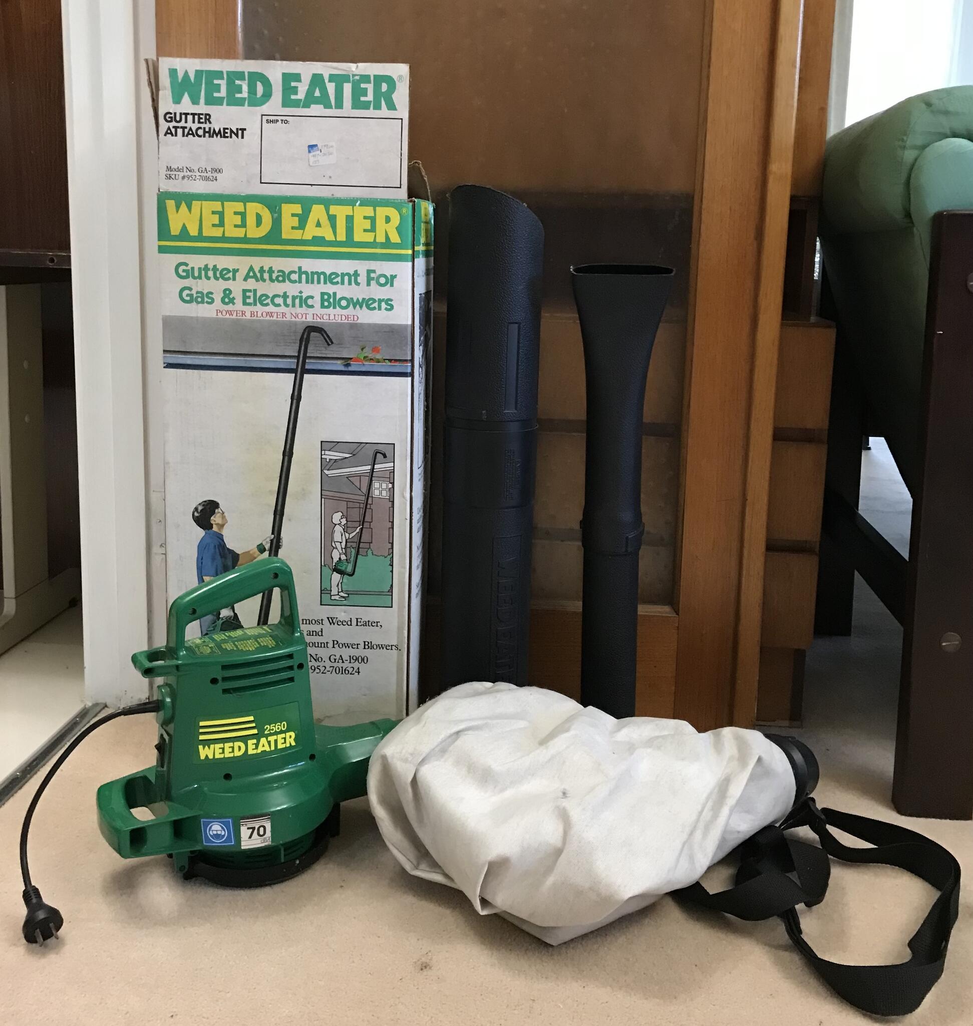 Weed Eater Electric Blower Vac 2560 For 30 In Melbourne VIC