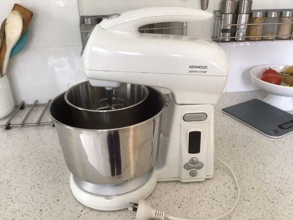 Kenwood Junior Chef Mixer For 30 In Melbourne VIC For Sale Free Nextdoor