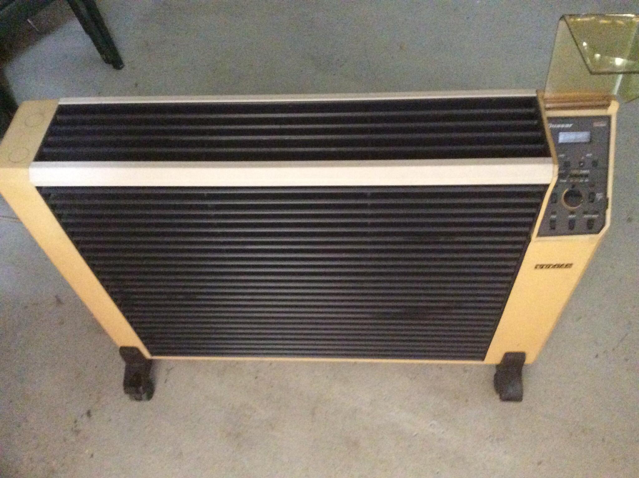 Vulcan Quasar 82-01 Electric Heater For $30 In Munruben, QLD | For Sale u0026  Free — Nextdoor
